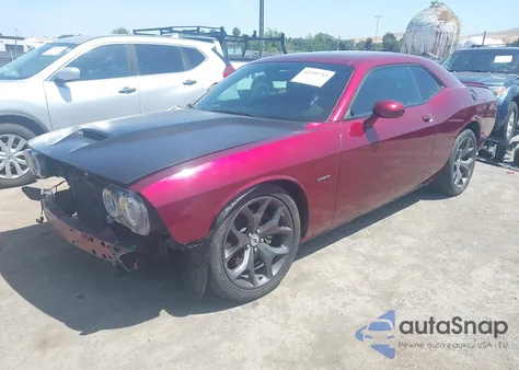 2019 Dodge Challenger R/T z USA, uszkodzony, nr VIN 2C3CDZBT2KH751102